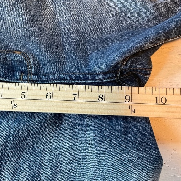 DKNY Jean Shorts Low Rise Bermuda Dark Blue‎ Wash Denim Womens Ludlow Size 2 - Picture 8 of 9